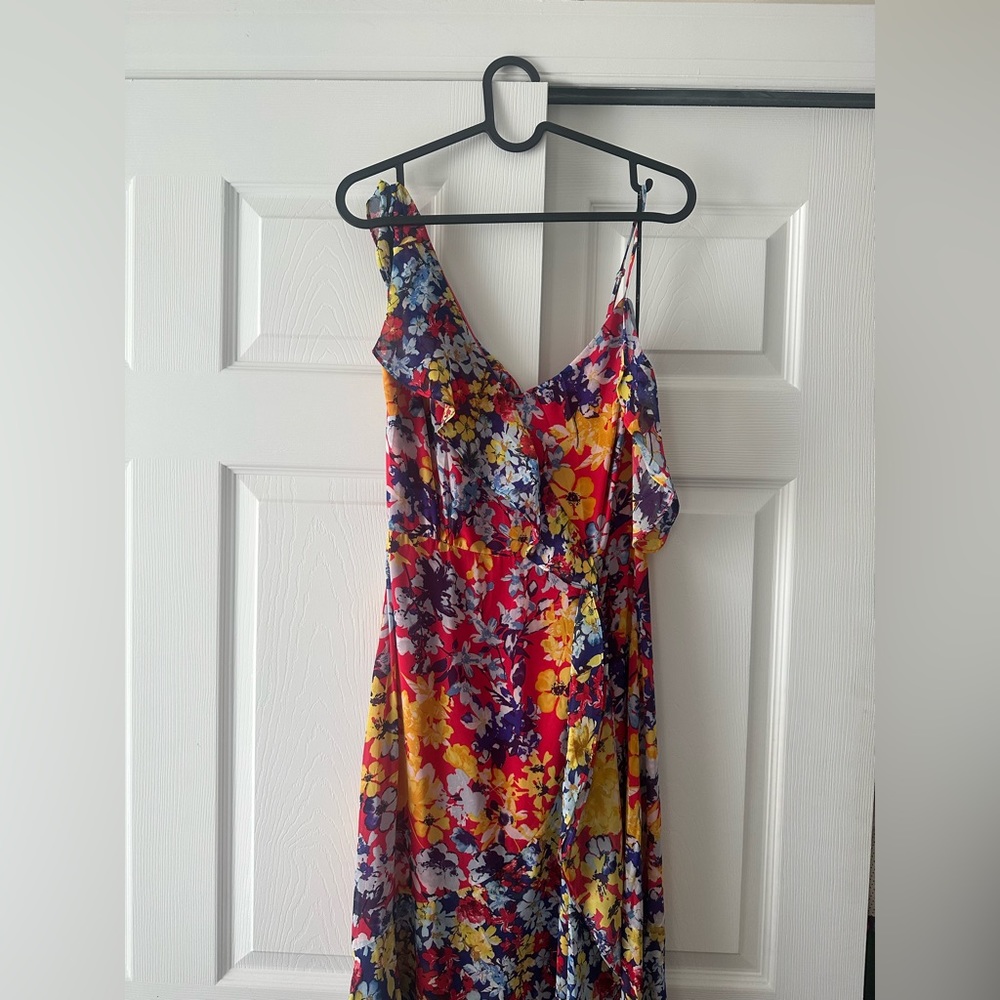 Long beautiful float dress.
